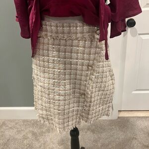 Blu Pepper Cream Tweed Mini Skirt with Pearl Buttons